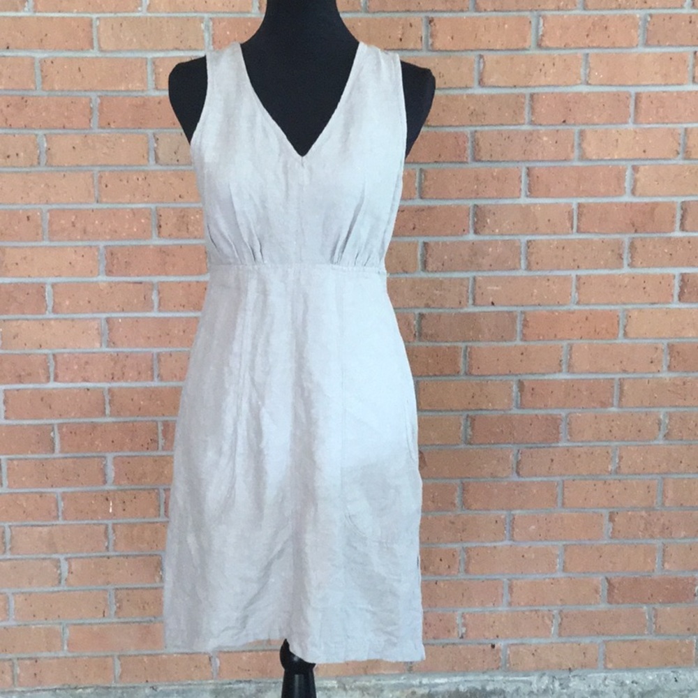 Sleeveless Khaki High Low Jumper